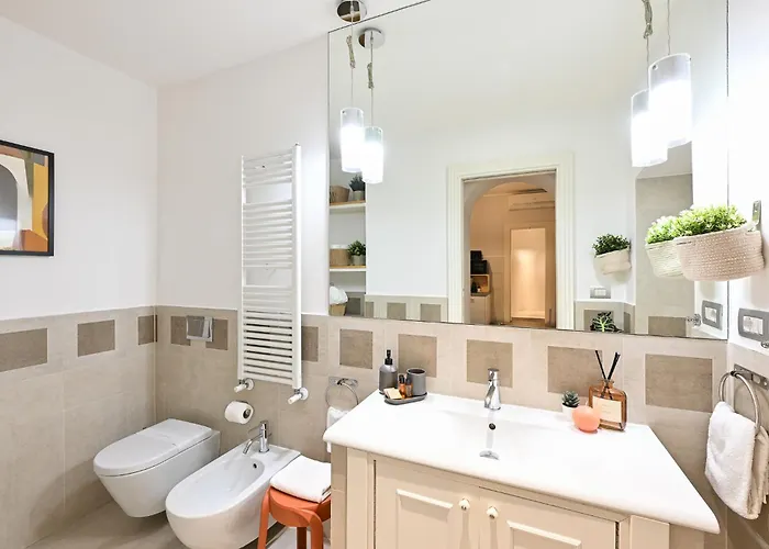 Monti Luxury Patio Apartment *